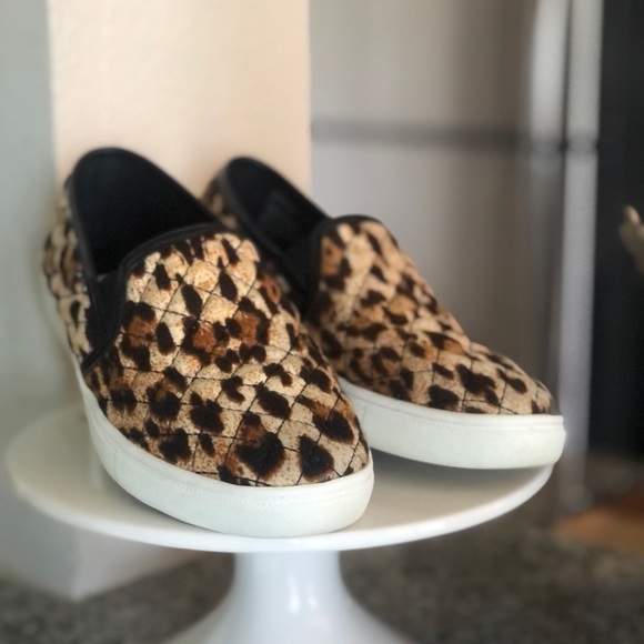 Steve Madden Leopard Canvas Slip Ons Size 3 Offers Welcome - Picture 7 of 8